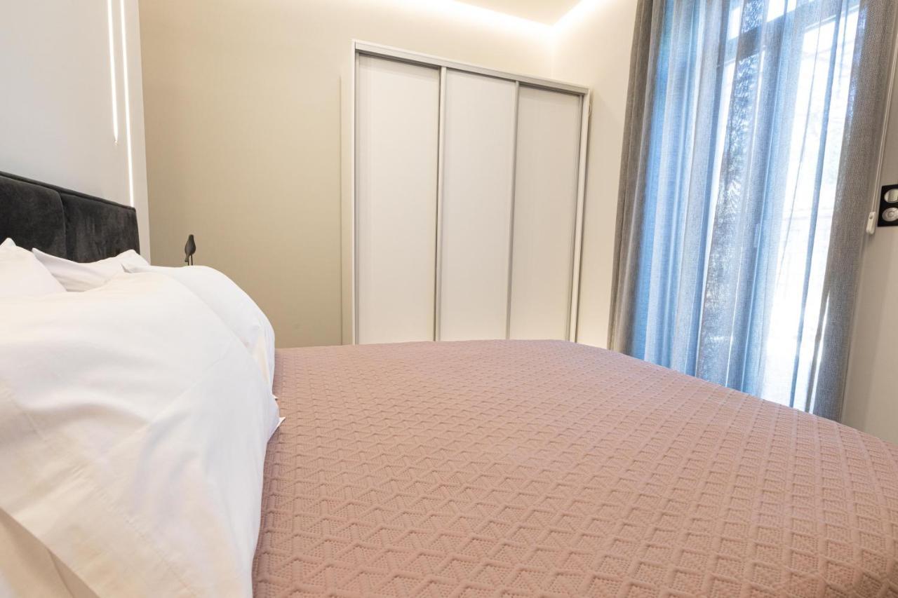 Billmar Luxury Apartment In The Center Of Gythio Bagian luar foto