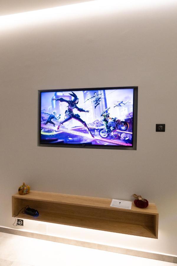 Billmar Luxury Apartment In The Center Of Gythio Bagian luar foto